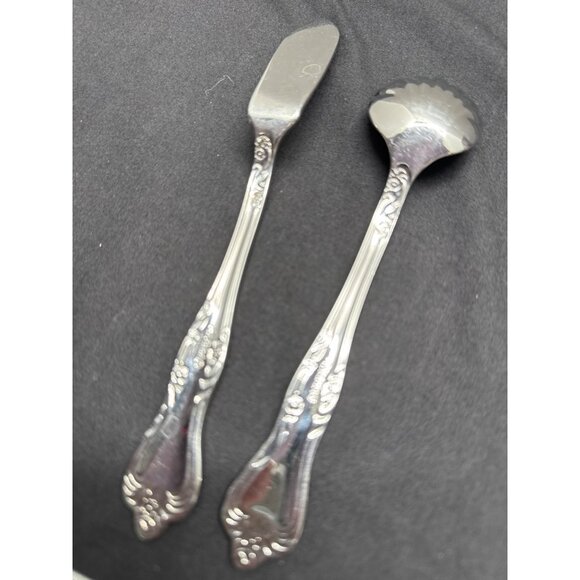 Oneida Azalea Stainless Glossy 17-Piece Vintage Flatware Set Pattern OSHA - Picture 12 of 16